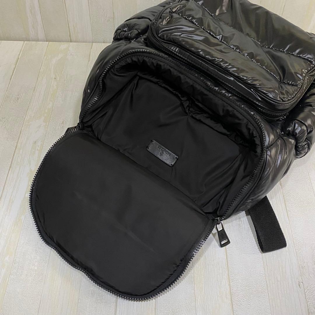 新品同様タグ付★ MONCLER マザーズバッグ　ナイロンリュック キルティング