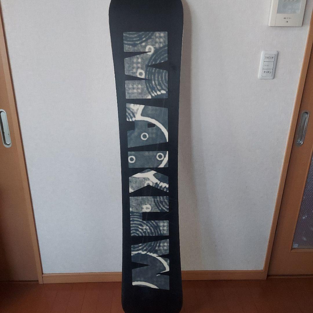 156cm スノーボード 白黒デザイン