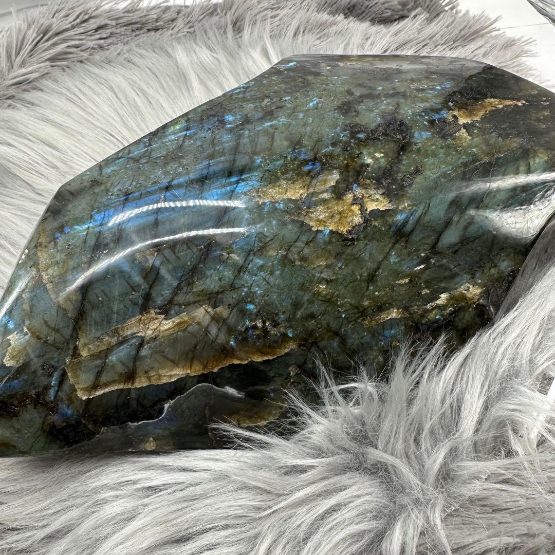 ラブラドライト 原石　6.7kg　天然石　鑑賞石　パワーストーン