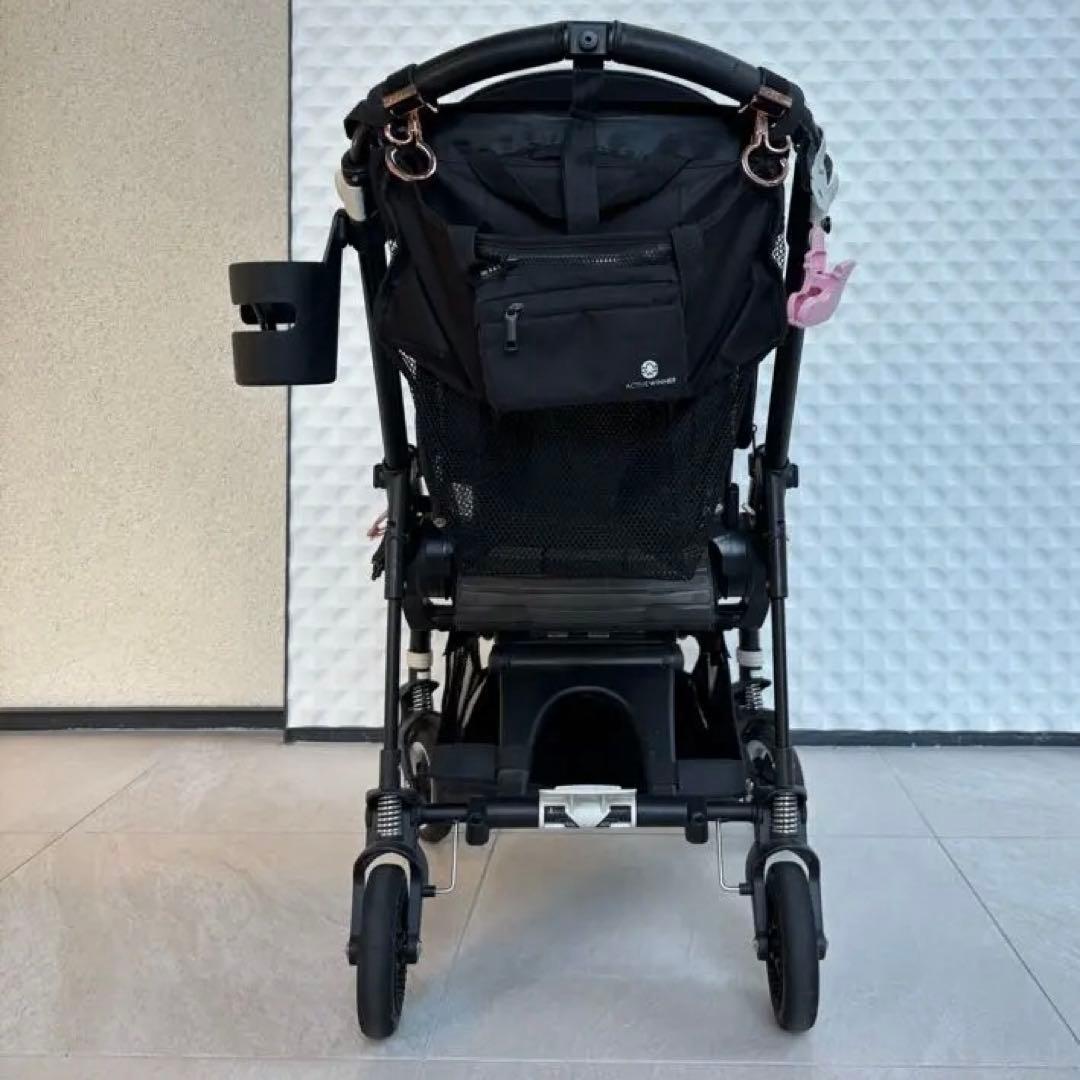 ナイキの靴付き　黒 ベビーカー バガブー ビー5 雨具　カップ　ポーチ