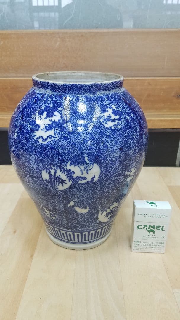 【沈香壺】　印判　微塵　窓絵　鶴亀　松竹梅　時代物　花瓶