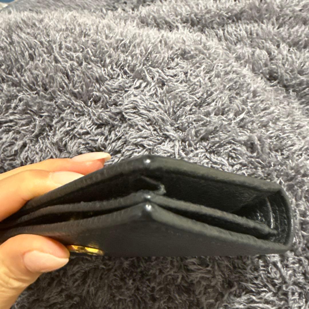 GUCCI グッチ ブラックレザー 二つ折り財布