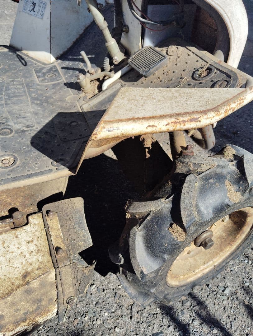 乗用モア　ラビットモアRM85B