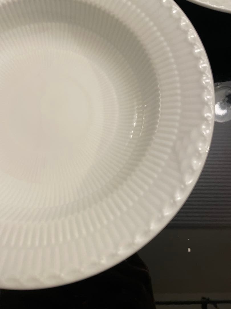 【新品】ロイヤルコペンハーゲン ホワイトフルーテッド ディープ21cm2枚