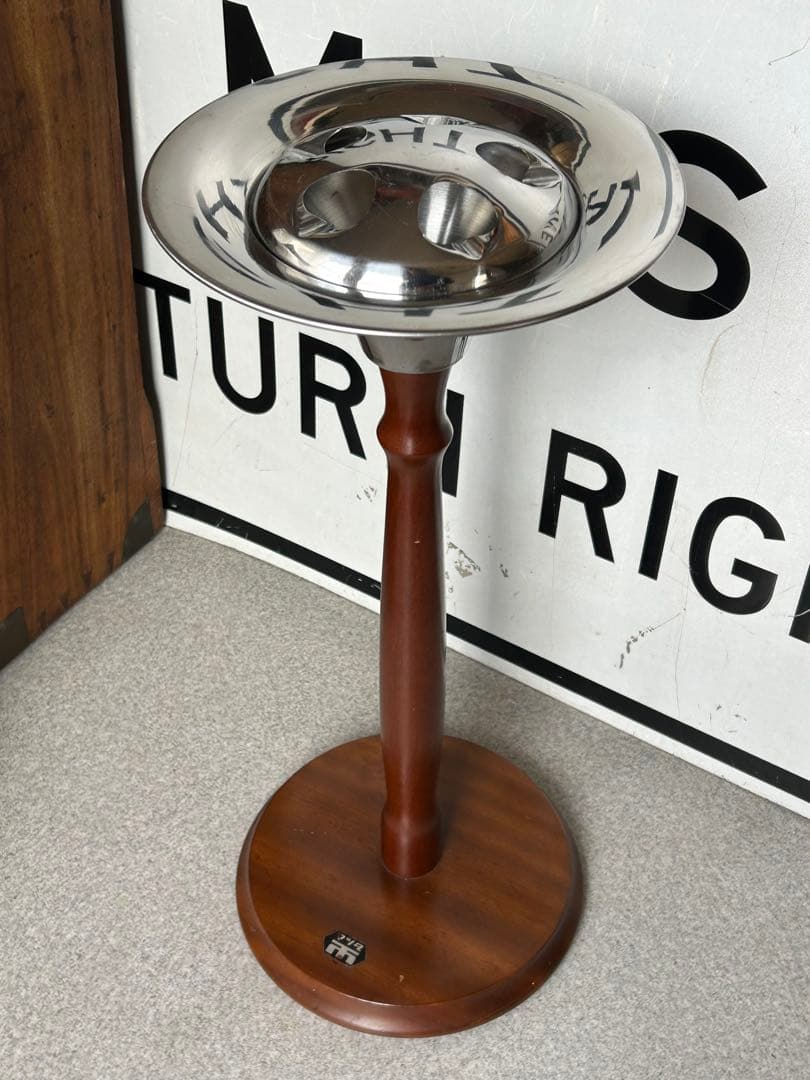 昭和レトロ　モダン　松田家具　木製灰皿　スタンド　ミッドセンチュリー　マツダ