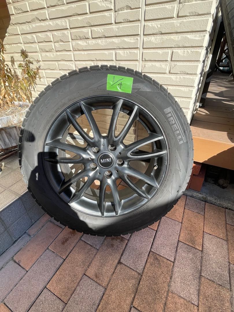 チャッキーチーズ　MINI F60 スタッドレス (1/4)4本同時購入