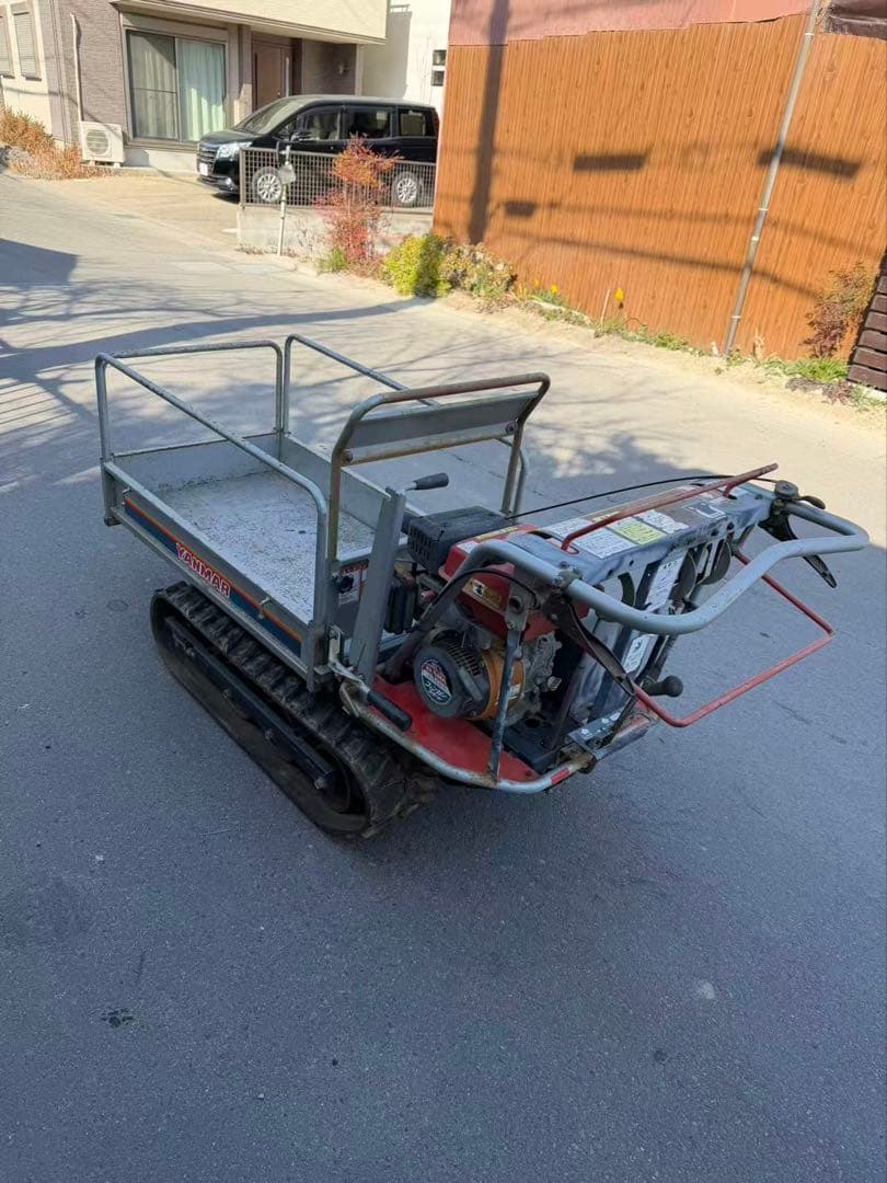 中古品 ヤンマー 運搬車 MCG95 最大積載250Kg 手動ダンプ クローラー