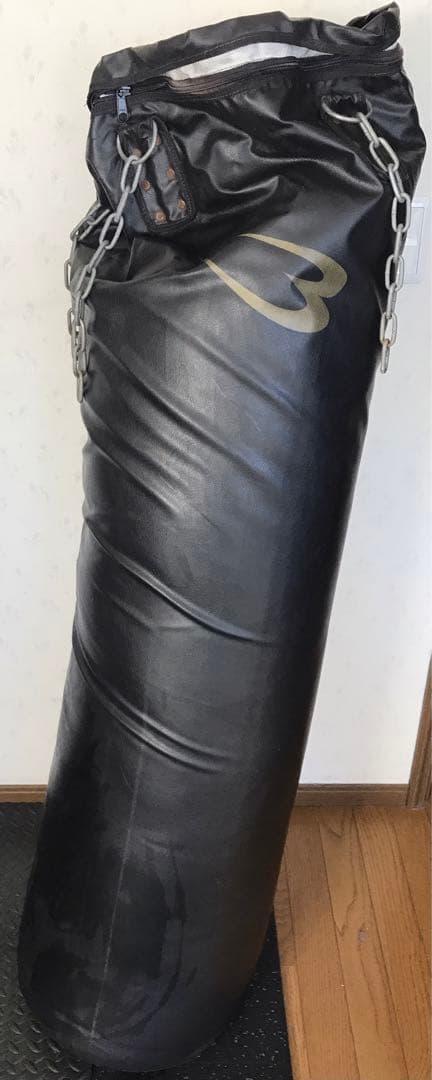 ボディーメーカー　BODY MAKER 本皮サンドバッグ ♡