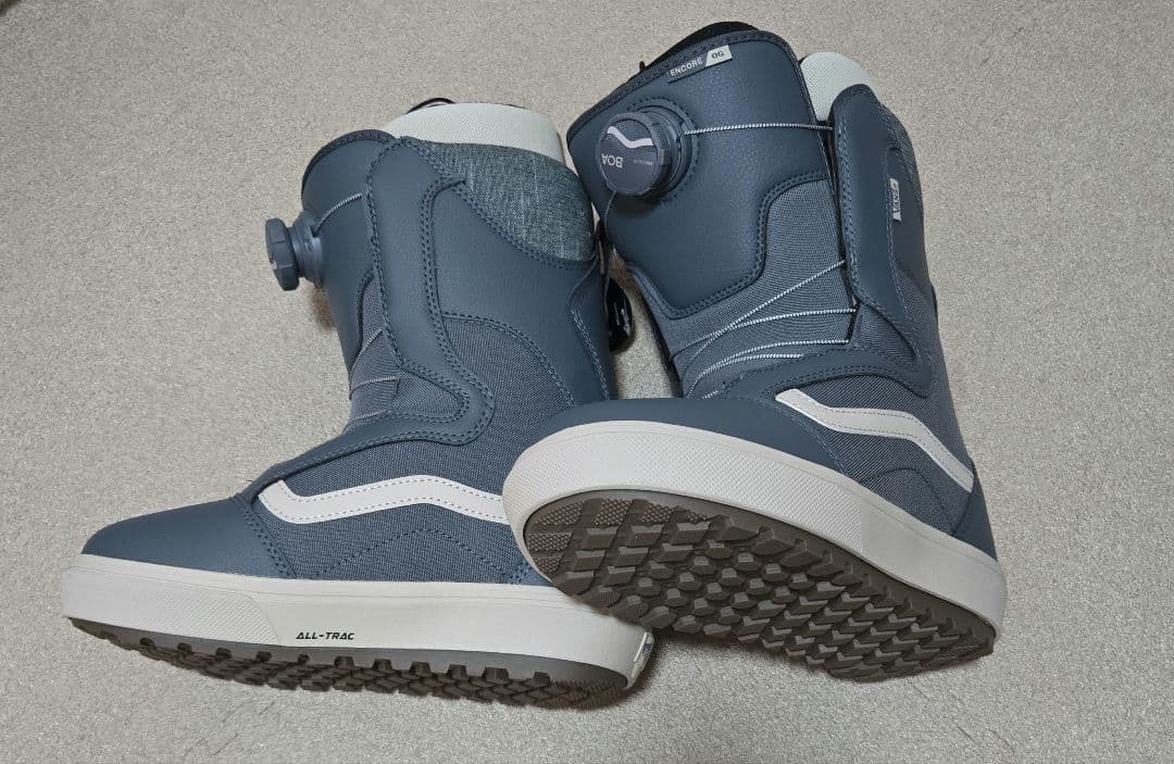 VANS　レディース　スノーブーツ　ゴーグル