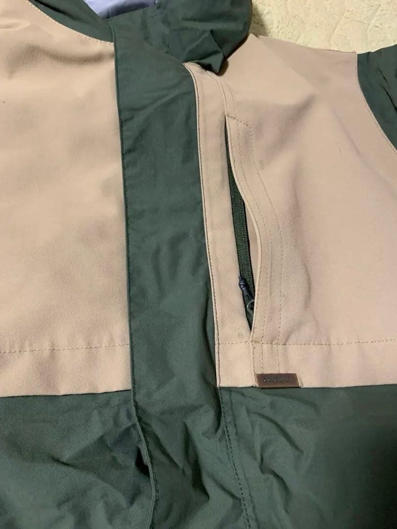 Quiksilver クイックシルバー　スノーボードウェア　上下セット　Mサイズ