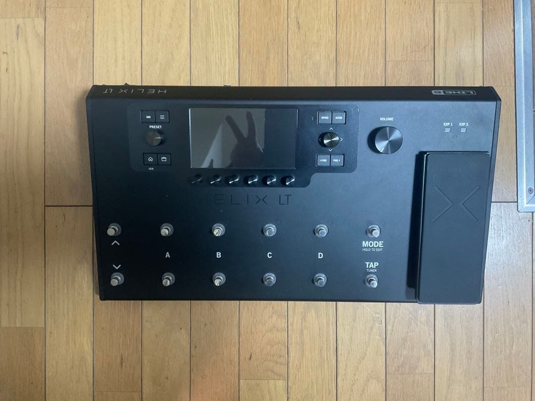 【動作確認済】Line 6 Helix LT（専用ケース付）