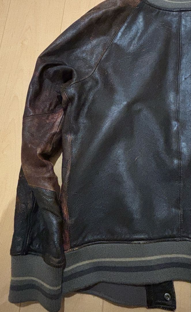 varde77 レザー　鹿革クラックレザースタジアムジャケット　サイズＳ