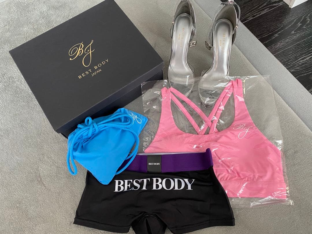 BEST BODY スポーツウェアセット