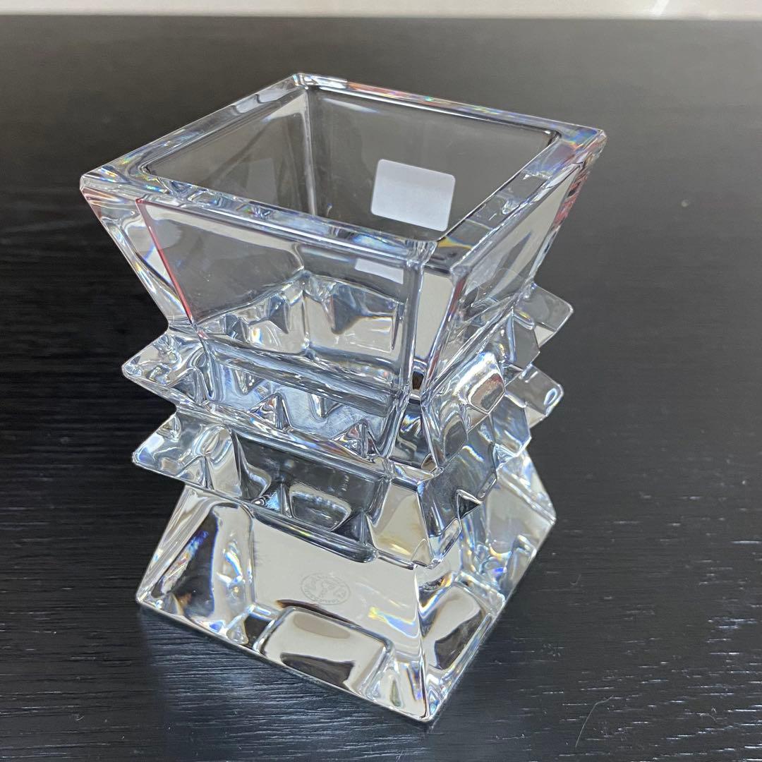 Baccaratコロンビーヌ　フラワーベース　花瓶　未使用　箱付き