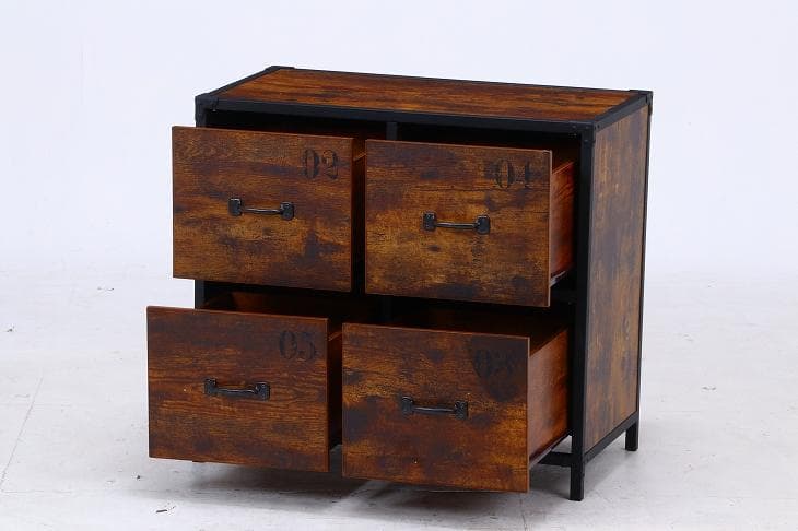 【新品・送料無料】クルト　４マスチェスト