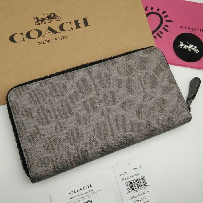 COACH　長財布　新作モデル　メンズ　新品未使用