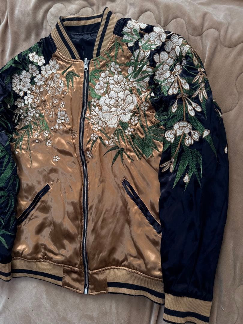 美品 ２面用 絡繰魂 虎 桜 日本限定 スカジャン vintage レーヨン