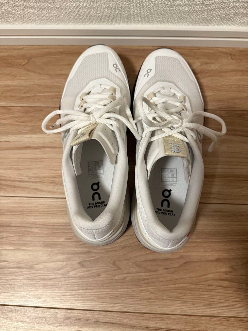 シューズ(男性用) ON THE ROGER Advantage Pro