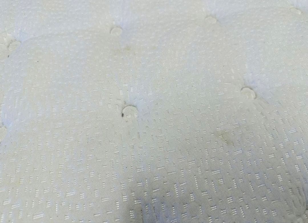 ダブルベッド フレーム付き LEDライト