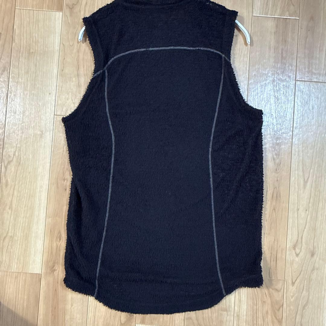 OMM コアベスト　ブラック　M