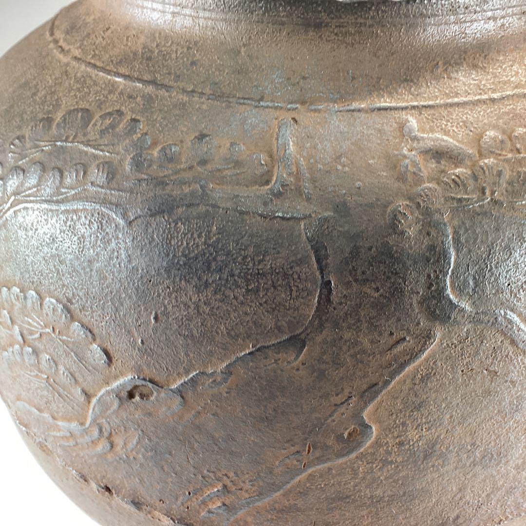 般若勘渓　時代写　老松紋　真形釜　(共箱)