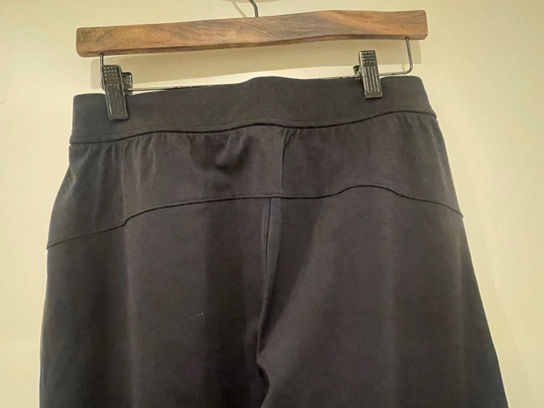 ルルレモン Luxtreme ワイドレッグパンツ アジアフィット　サイズS