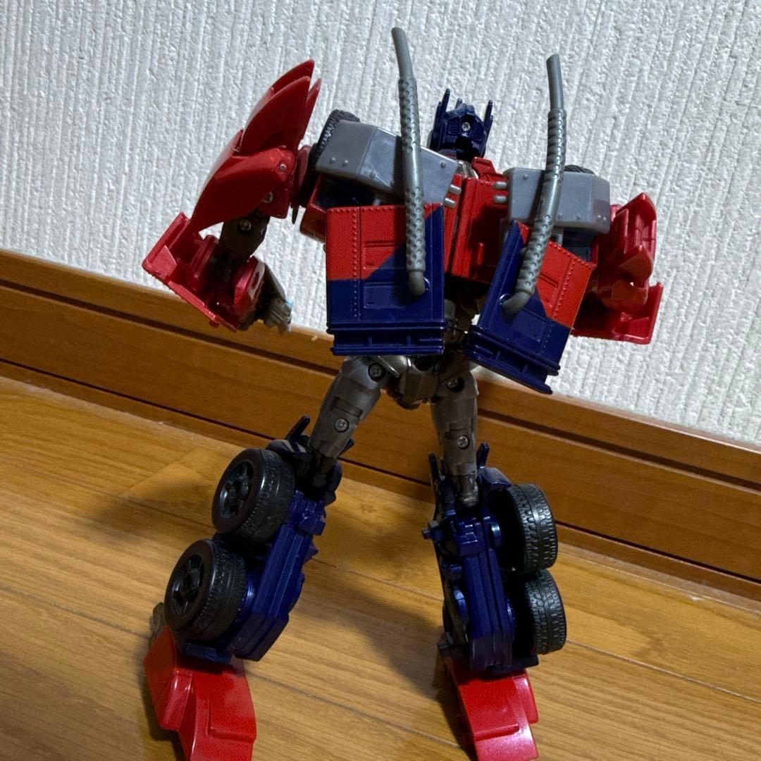 オプティマスプライム フィギュア 武器付き