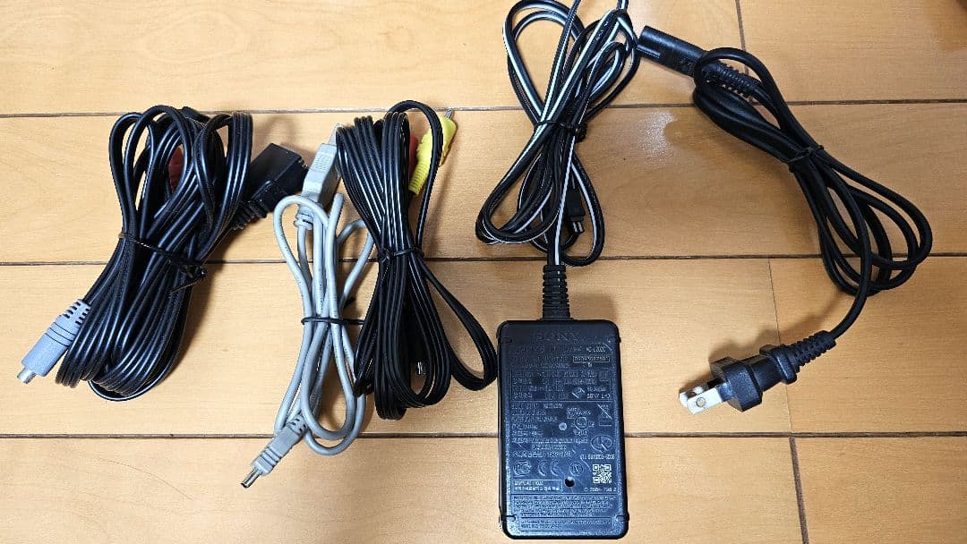 SONY ビデオカメラ HDR-CX520V ワイドコンバージョンレンズ付き