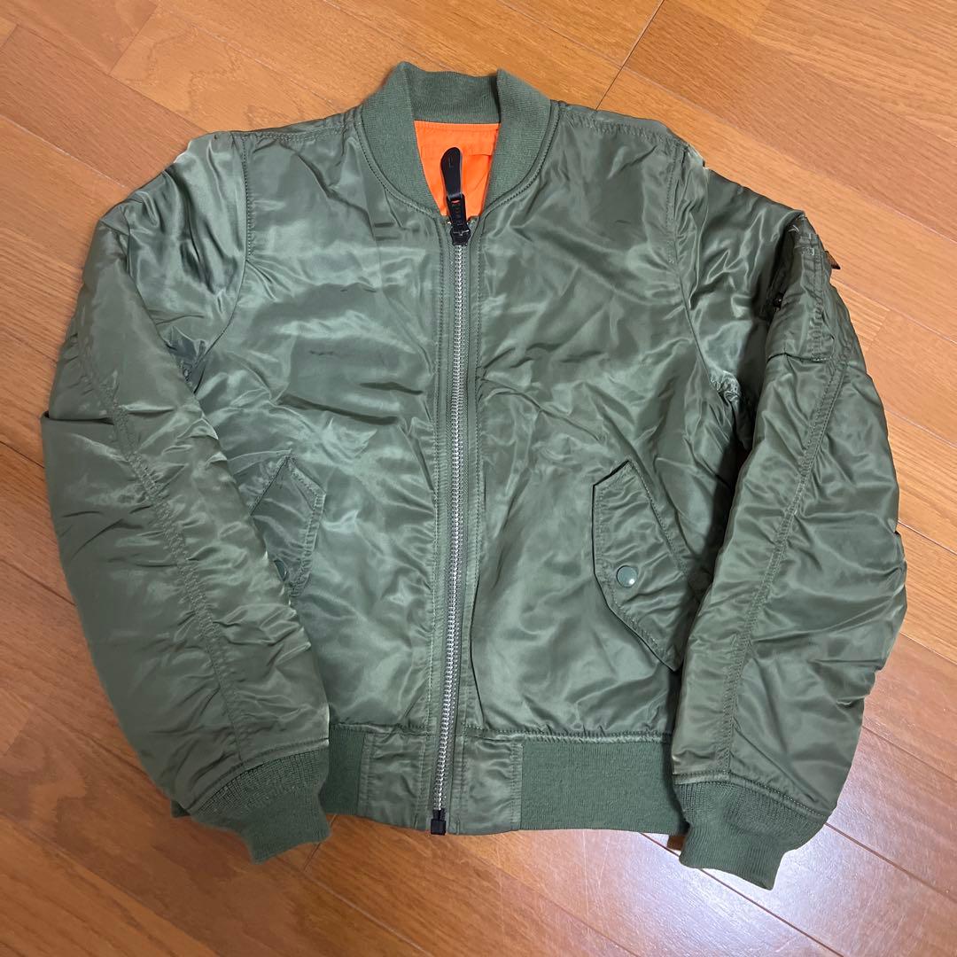 alphaMA-1フライトジャケット オリーブ