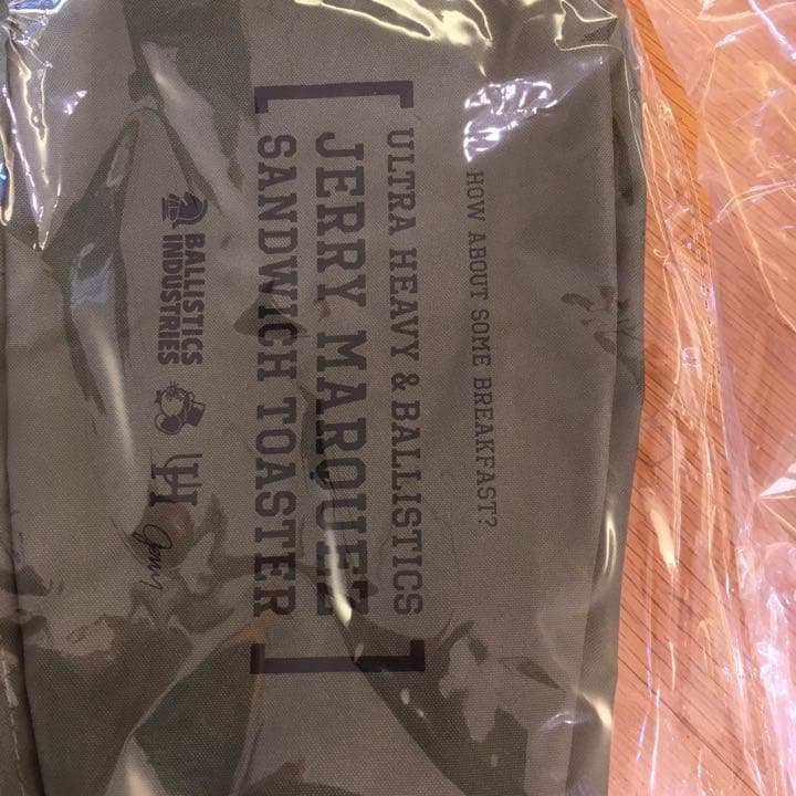 未使用　バリスティクス ホットサンドメーカー＆ケース トム&ジェリー　キャンプ