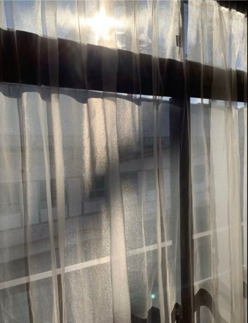 引っ掻き傷ありフィスバFISBA薄ベージュレースカーテン205×215が2枚