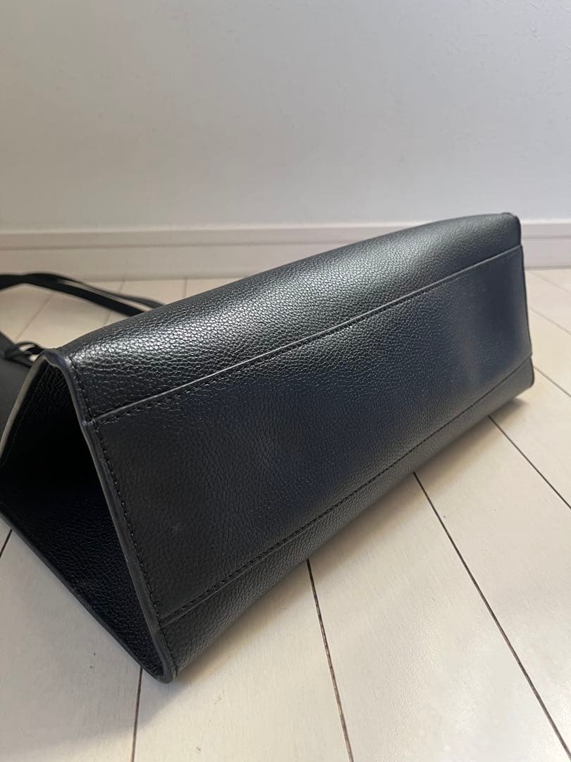 MARC JACOBS マークジェイコブストートバッグ A4サイズ収納可 黒