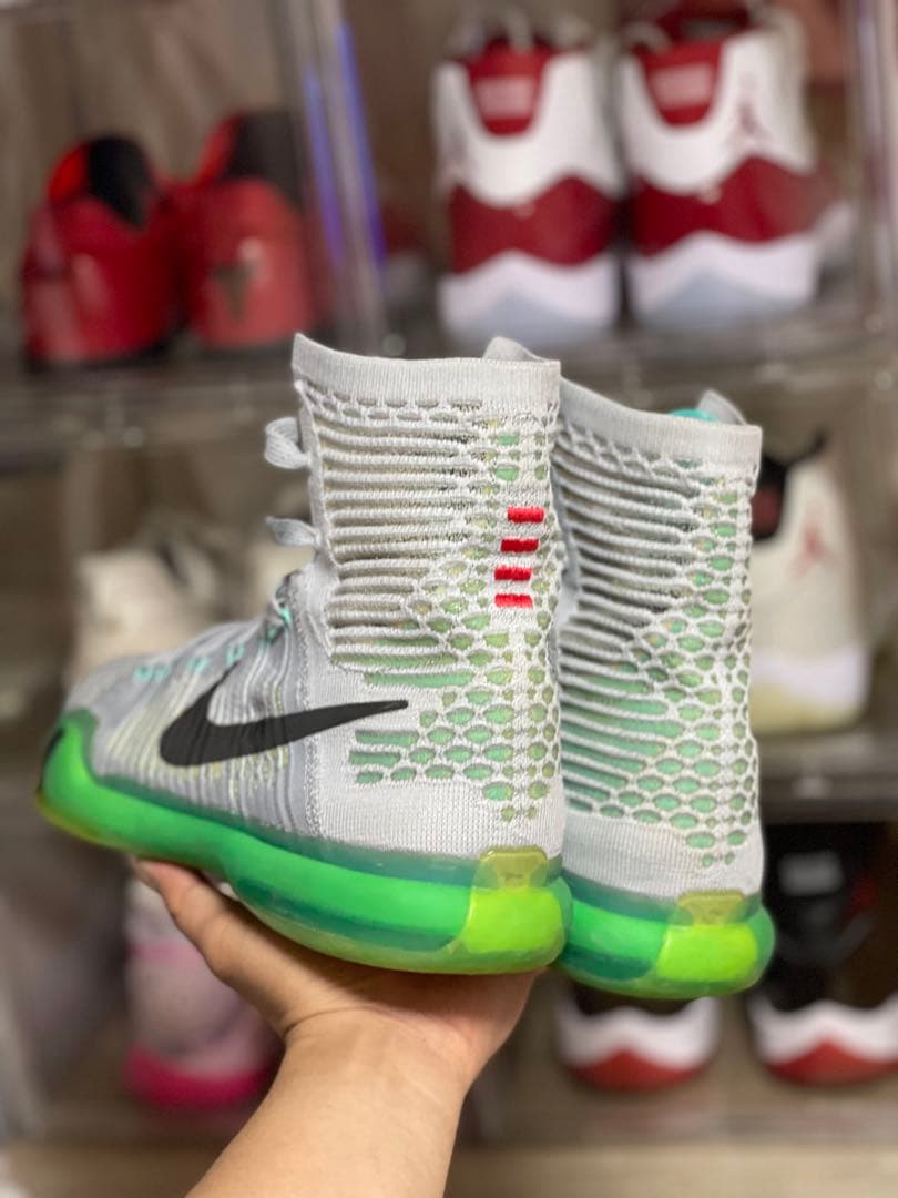 Nike Kobe 11 ハイカットシューズ グレー/グリーン