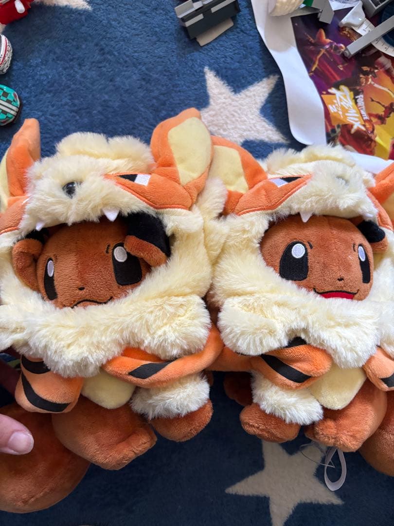 【RAKUDO】イーブイ フレアタイプ ぬいぐるみ　シーサー　沖縄限定