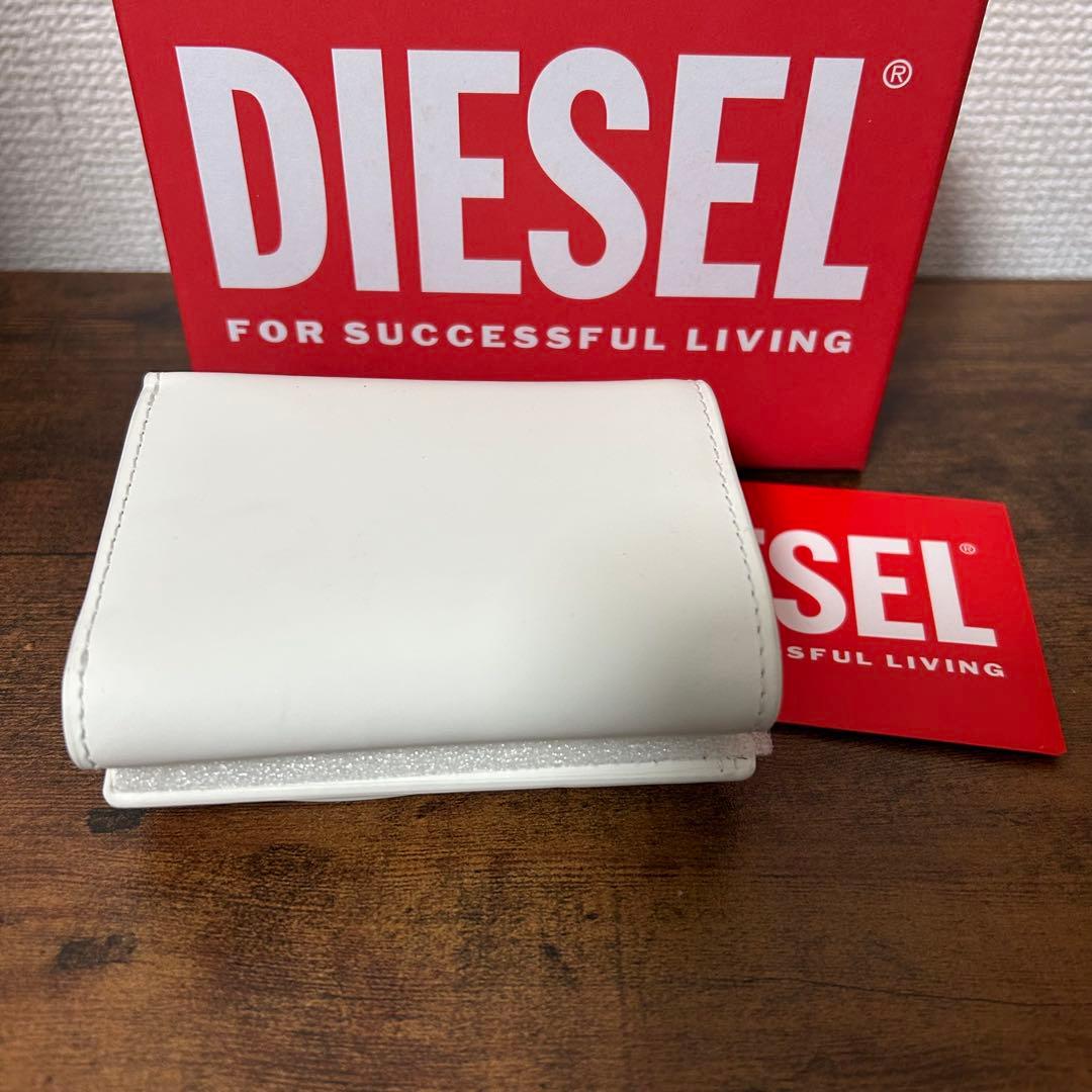 DIESEL 財布 ディーゼル 三つ折り財布 ユニセックス ホワイト 1DR