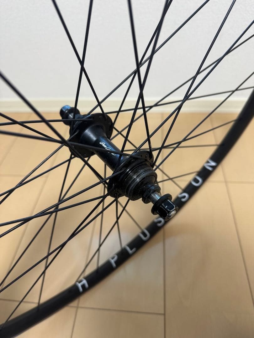 H PLUS SON archetype track wheel 黒 前後セット