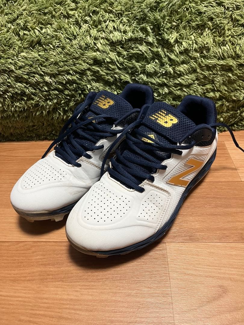 激レア‼︎ニューバランス ポイントスパイク SPVELON1 28.0cm