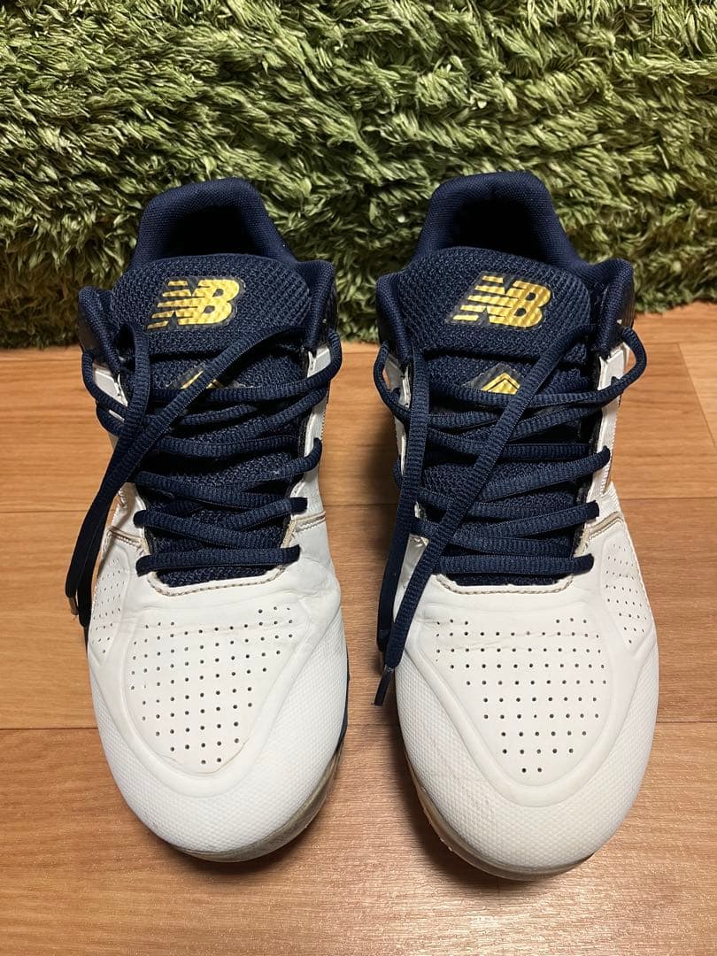 激レア‼︎ニューバランス ポイントスパイク SPVELON1 28.0cm