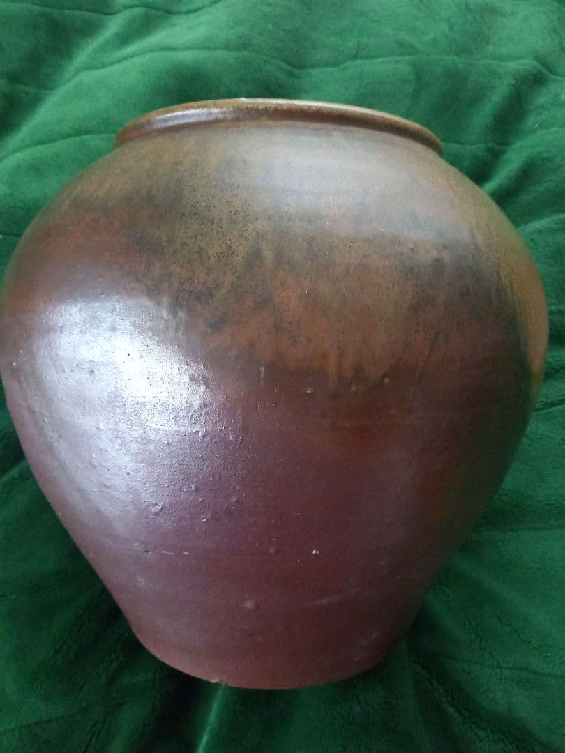 備前焼の壺　作者名有り！綺麗ですよ！