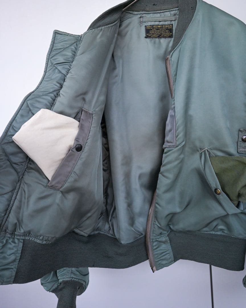 【奇跡の美品】50s MA-1 初期J-8279 SKYLINE製 米軍実物 L