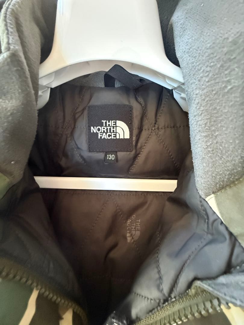 ザノースフェイス　スキー／スノーボードボードウエア　キッズ130cm