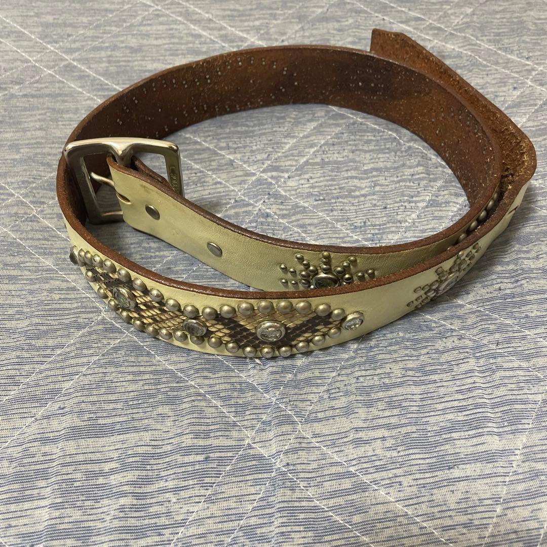 HTC オーバーレイピーナッツ ホワイト ベルト 36インチ