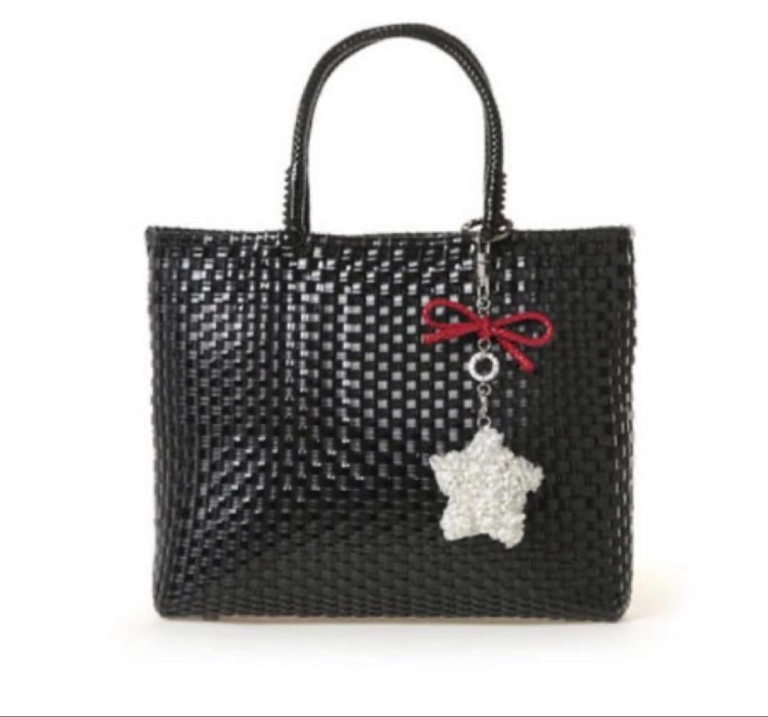 アンテプリマ　バッグチャーム　星　クリスマス　エナメルレッド　スター　チャーム