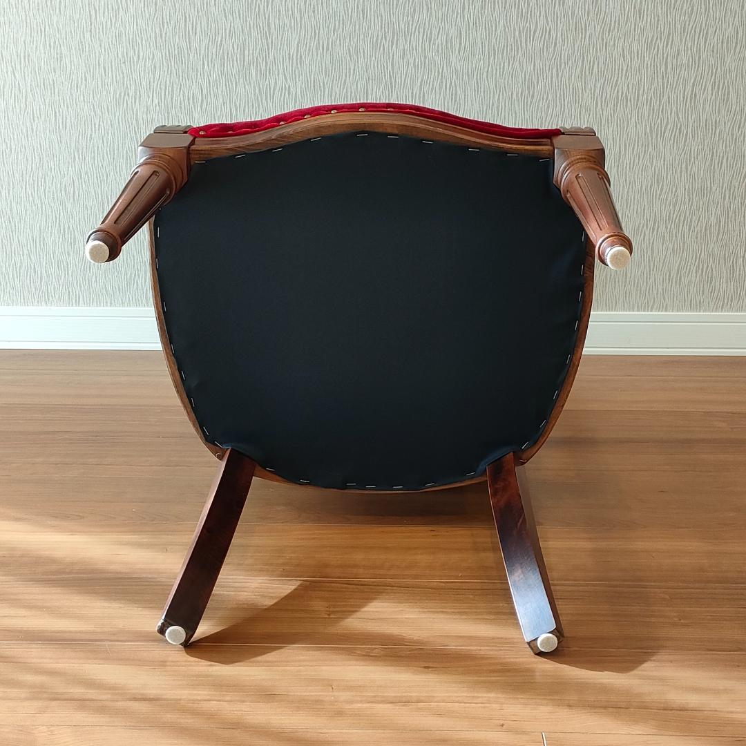 〈美品〉アンティーク　アームチェア　鋲打ち　ワインレッド