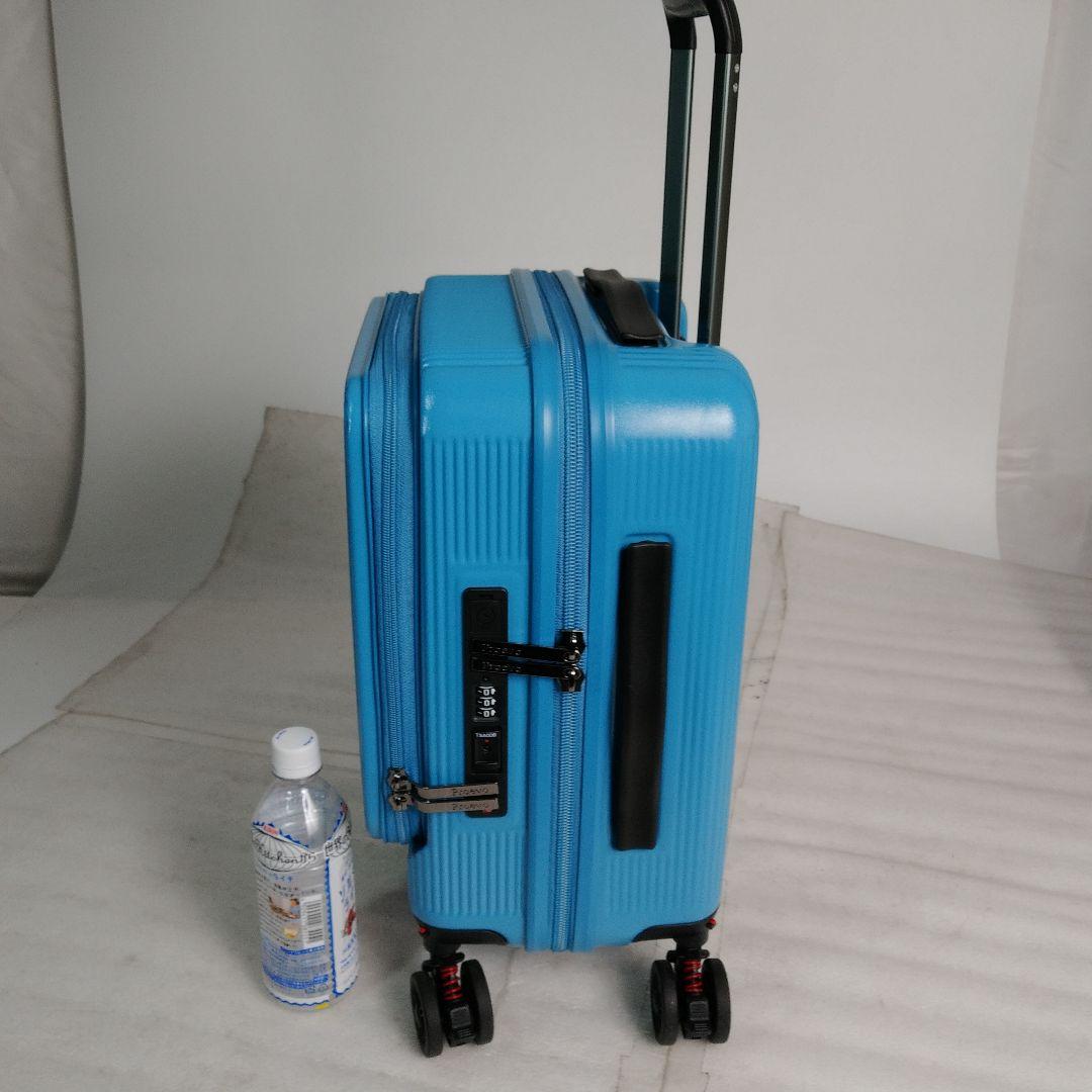 2-8　着脱式タイヤ　SSサイズ　フロントオープン　USB　カップホルダー