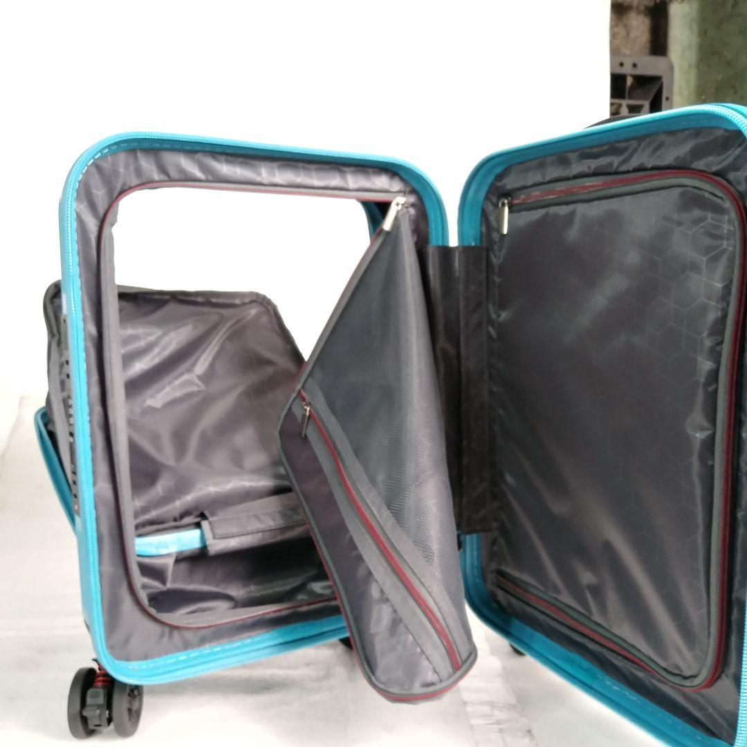 2-8　着脱式タイヤ　SSサイズ　フロントオープン　USB　カップホルダー