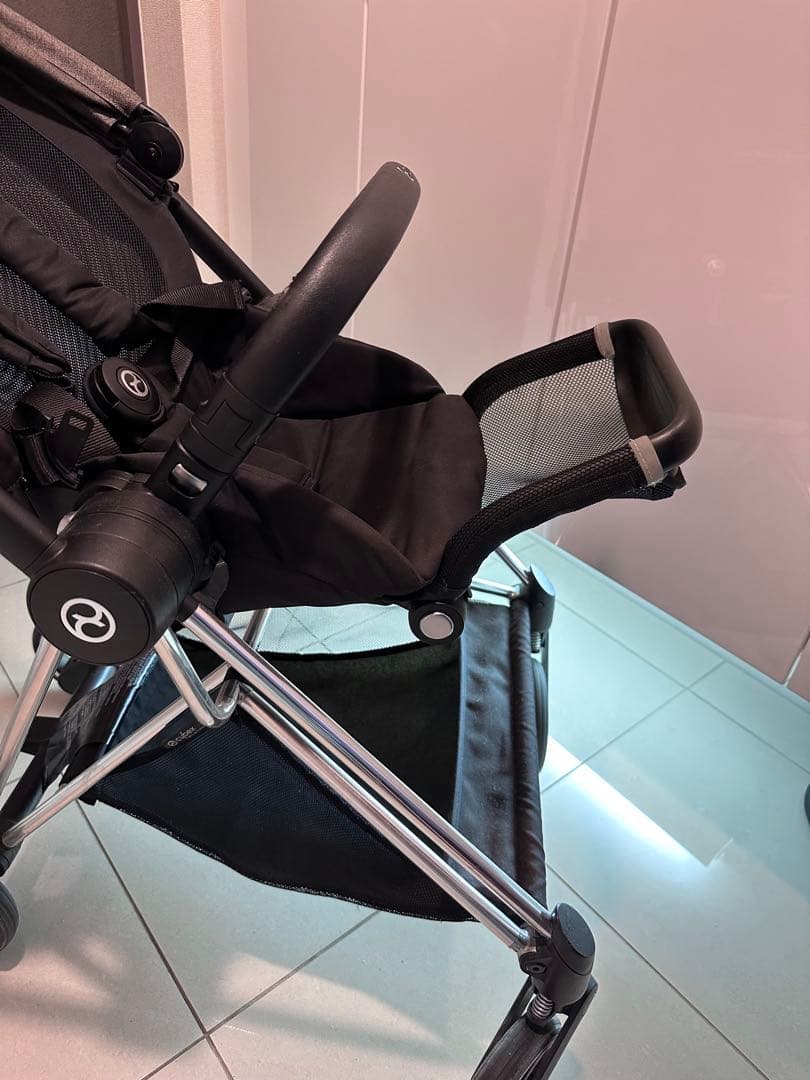 【値下げ！】サイベックス　ミオスプラチナム　グレー　ドリンクホルダー　雨カバー付