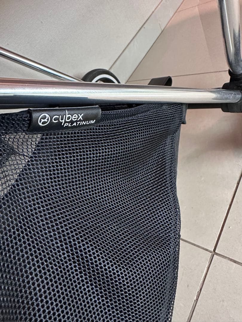 【値下げ！】サイベックス　ミオスプラチナム　グレー　ドリンクホルダー　雨カバー付