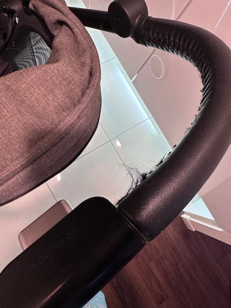 【値下げ！】サイベックス　ミオスプラチナム　グレー　ドリンクホルダー　雨カバー付