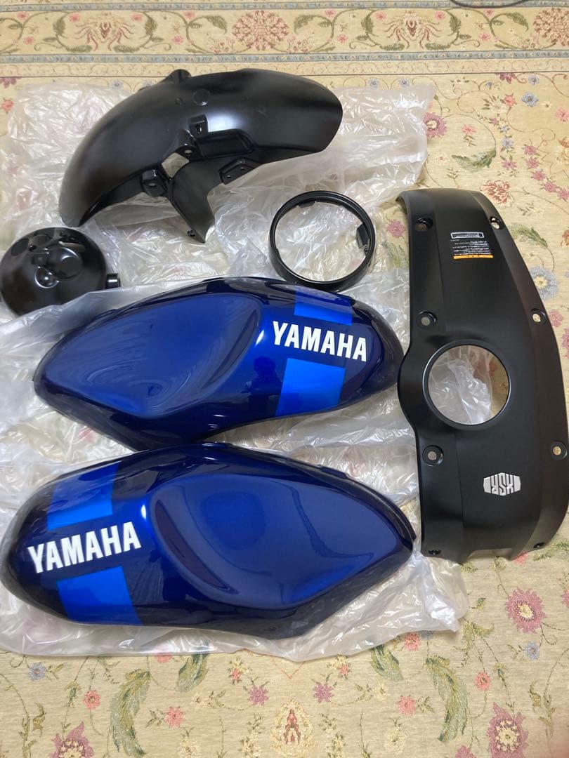 XSR900 2019 年式 純正タンクカバーセット 新車外し 美品 ヤマハ